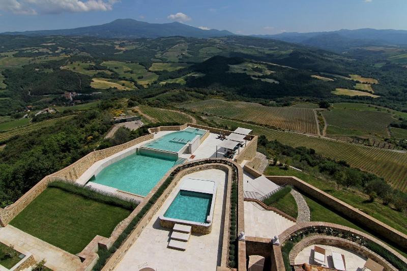 Castello Di Velona, Resort Thermal Spa & Winery Montalcino Zewnętrze zdjęcie